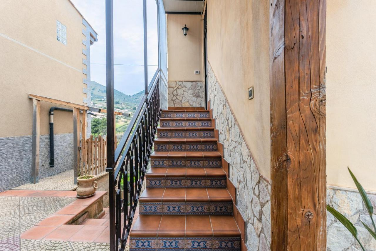 Casa Splendida Villa มอนเรอาเล ภายนอก รูปภาพ