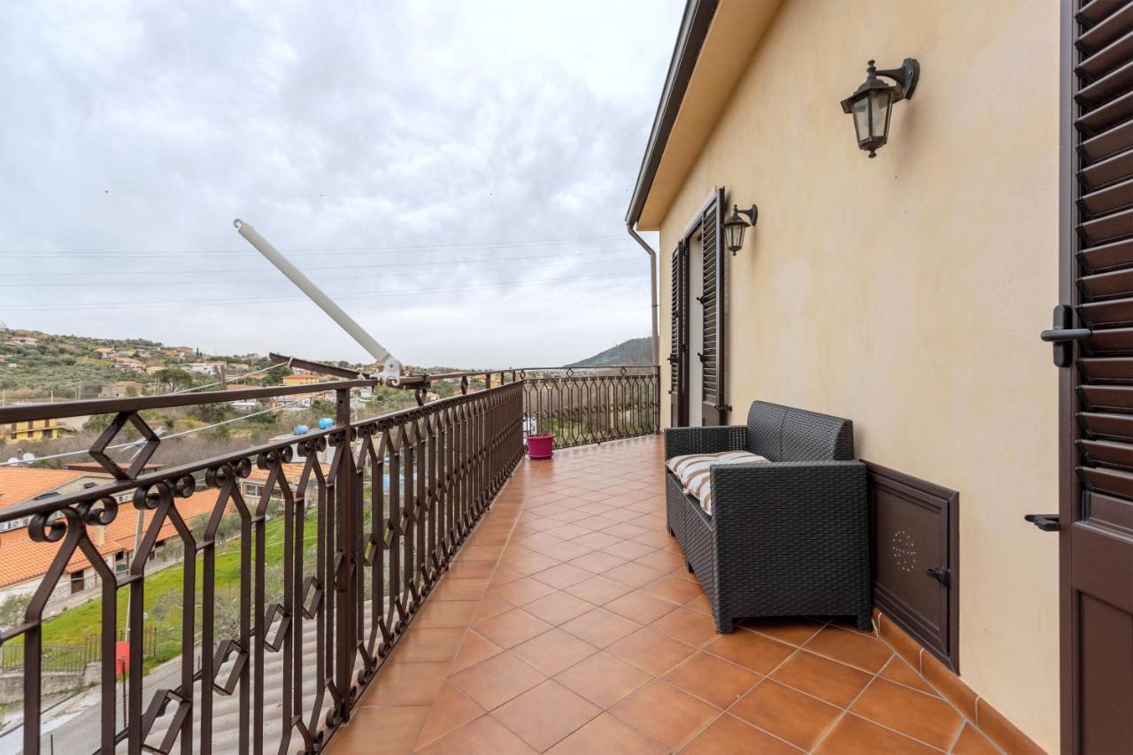 Casa Splendida Villa มอนเรอาเล ภายนอก รูปภาพ