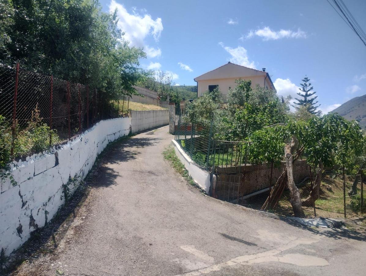 Casa Splendida Villa มอนเรอาเล ภายนอก รูปภาพ